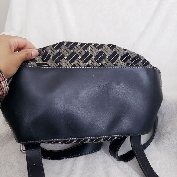 Vintage 90s Nine West Small Canvas Backpack Purse Black Gray - Picture 11 of 15